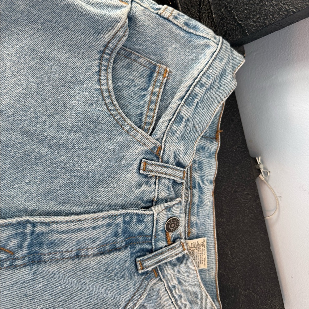 Aeropostale light denim perfect fit Jean. Straight leg. Like New. Stone washed - Picture 6 of 9